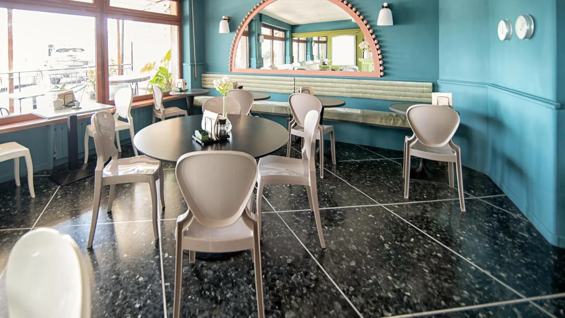 אלבניה Albium Hotel
